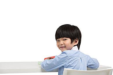 《十字军之王3》DLC流浪贵族将于11月4日发布